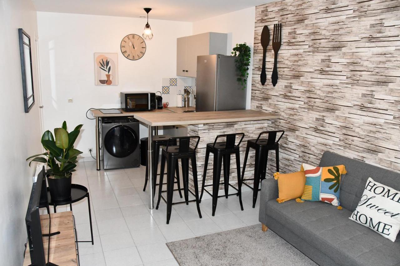 Appartement 32 M2 Intra Muros - Wifi - Netflix - Bureau Awinion Zewnętrze zdjęcie